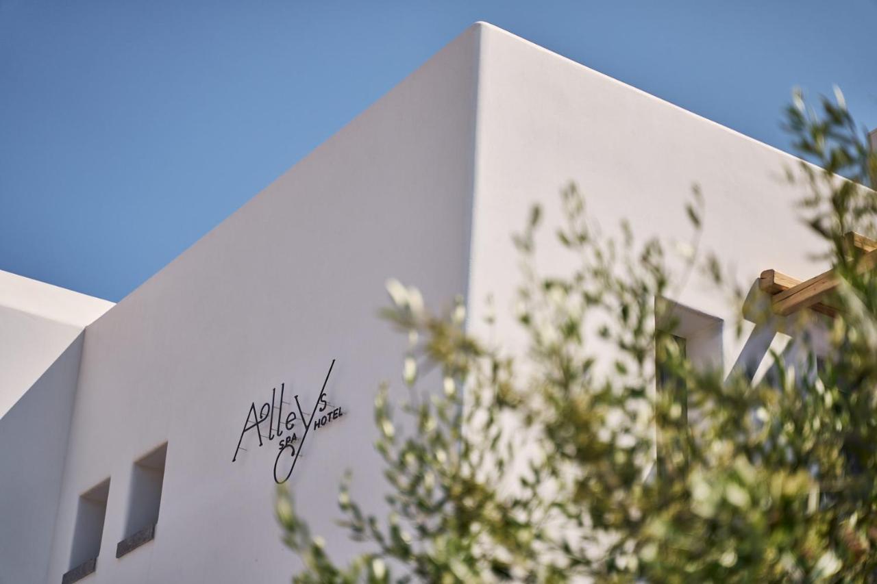 Alleys All-Suite Hotel & Spa Pyrgos Kallistis Bagian luar foto