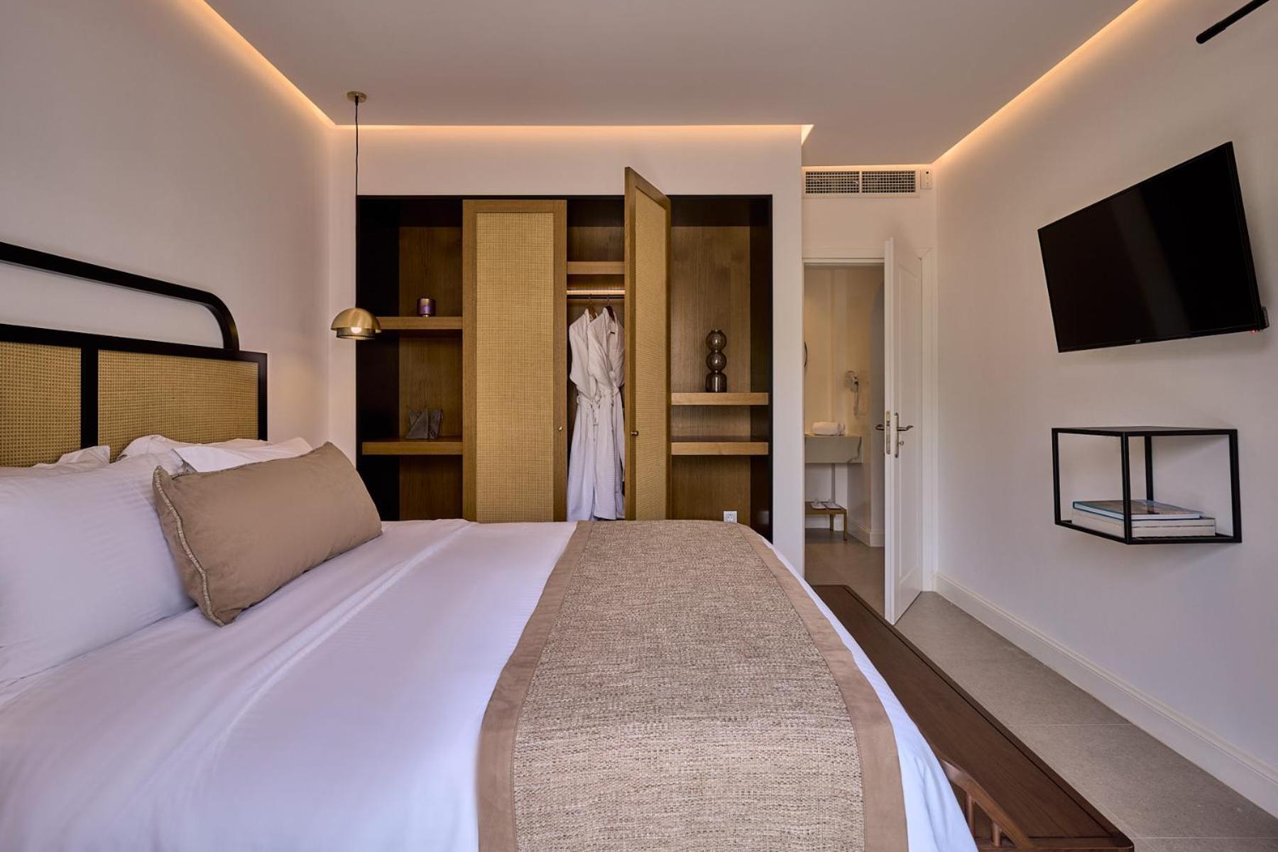 Alleys All-Suite Hotel & Spa Pyrgos Kallistis Ruang foto